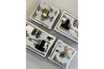 Trimline Dover Bronze Sockets and Switches-TDBCat