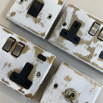 Contour Dover Bronze from G&H Electrical Accessories