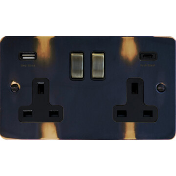 Flat Aged Brass Double Socket with USB C (Antique Brass Switches)