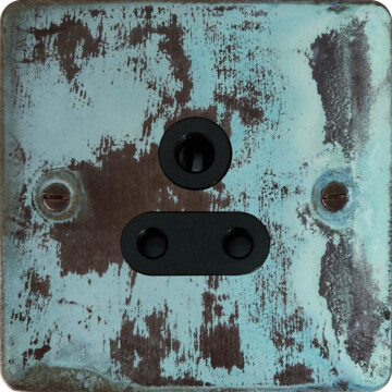 flat verdigris 5 amp 3 pin socket front fc0825