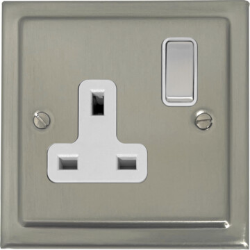 satin nickel socket (single socket/metal switch/white insert) front fc0825