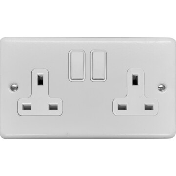 contour white double socket (white switch) front fc0825