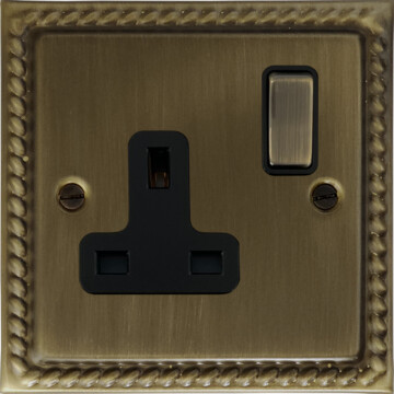 georgian antique brass socket (1 gang) front fc20825